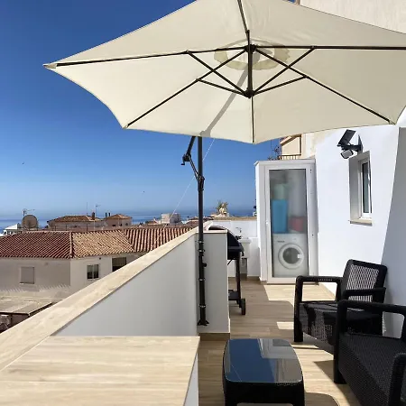 Centro Life Seaview Casasol Нерха