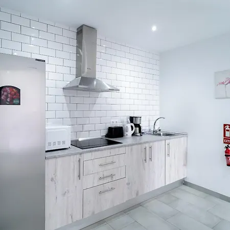 Centro Life Seaview Casasol Апартаменти *