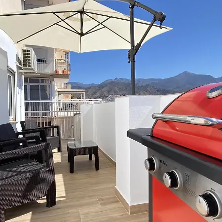 Centro Life Seaview Casasol アパート